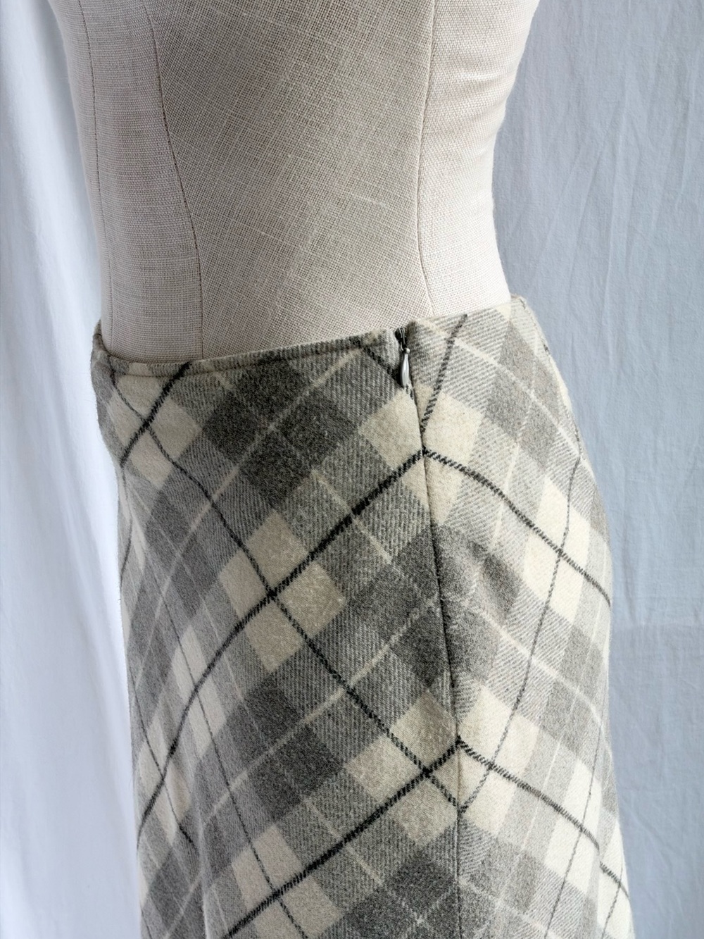 Vintage 90s RALPH Ralph Lauren Tartan Label Plaid Bias Cut A-Line Skirt | Size 8 - Picture 7 of 13